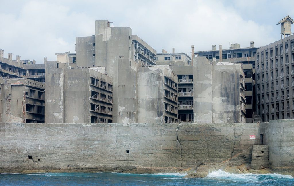 Source: http://www.atlasobscura.com/articles/see-the-crumbling-concrete-dwellings-of-an-abandoned-japanese-island